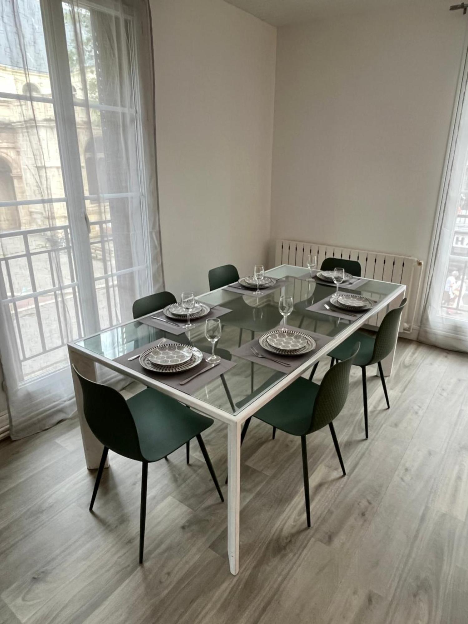 Vivez Au Coeur Historique - St Francois - Grand Appartement Confortable Le Havre Buitenkant foto